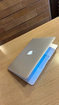 Apple MacBook Pro 13” Retina Display i5, 8GB RAM  256GB SSD $180