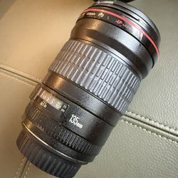 Canon EF 135mm F2