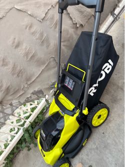 Podadora Rioby batería y cargador
