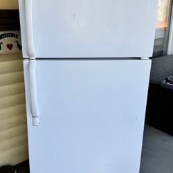Frigidaire Refrigerator