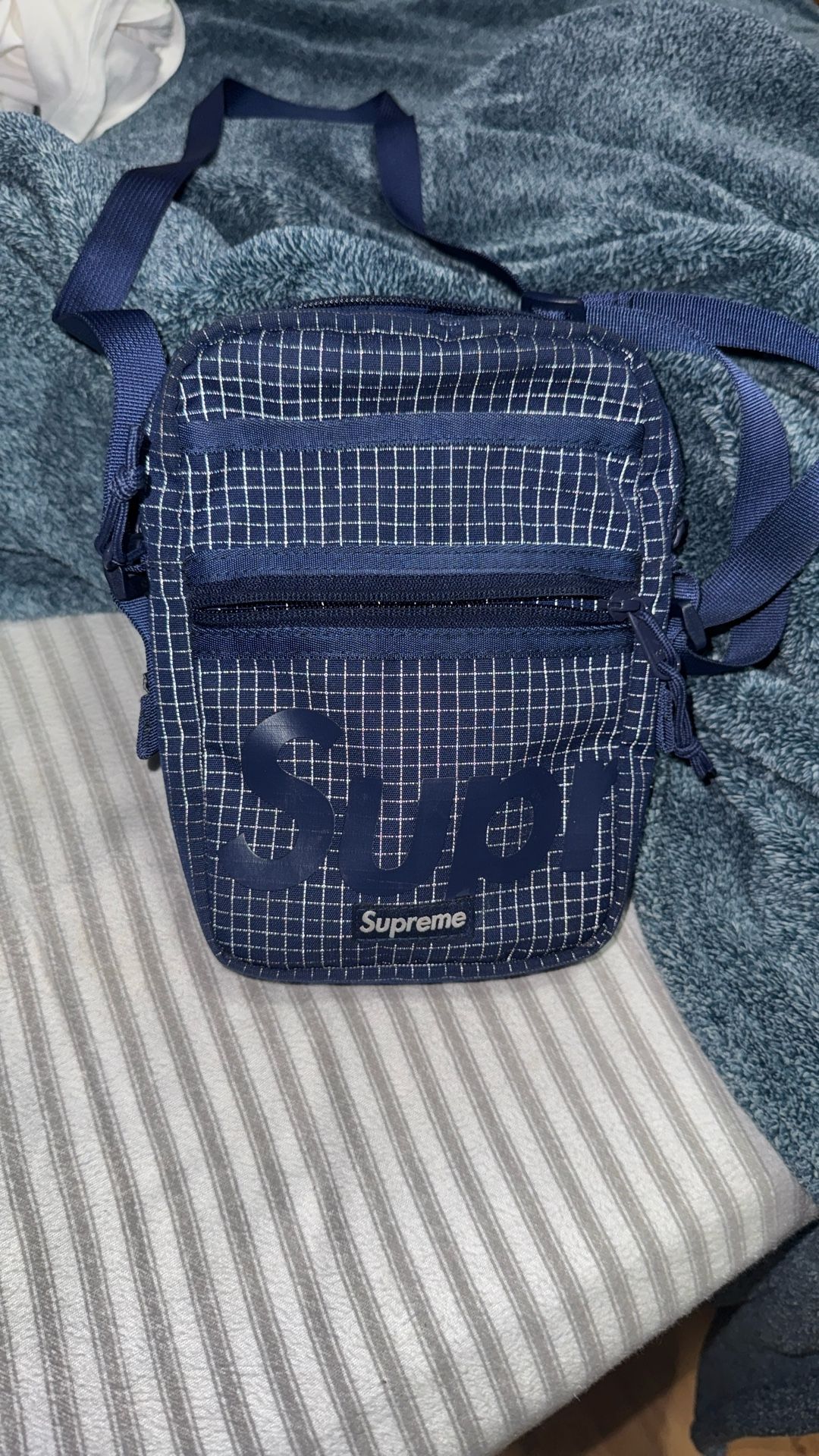 Supreme Phanny Pack