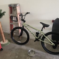 Haro 24 Inch Bmx Bike 