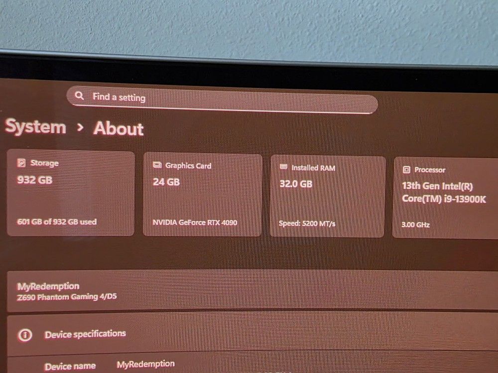 Skytech Intel i9 RTX 4090, 32GB RAM -Gaming PC, Near Mint