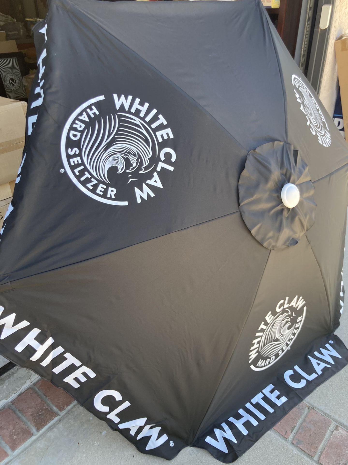 New White Claw Seltzer 8’ Party Patio Umbrella Beer