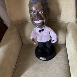 Really Cool and Collectable Louis Armstrong Singing Figure