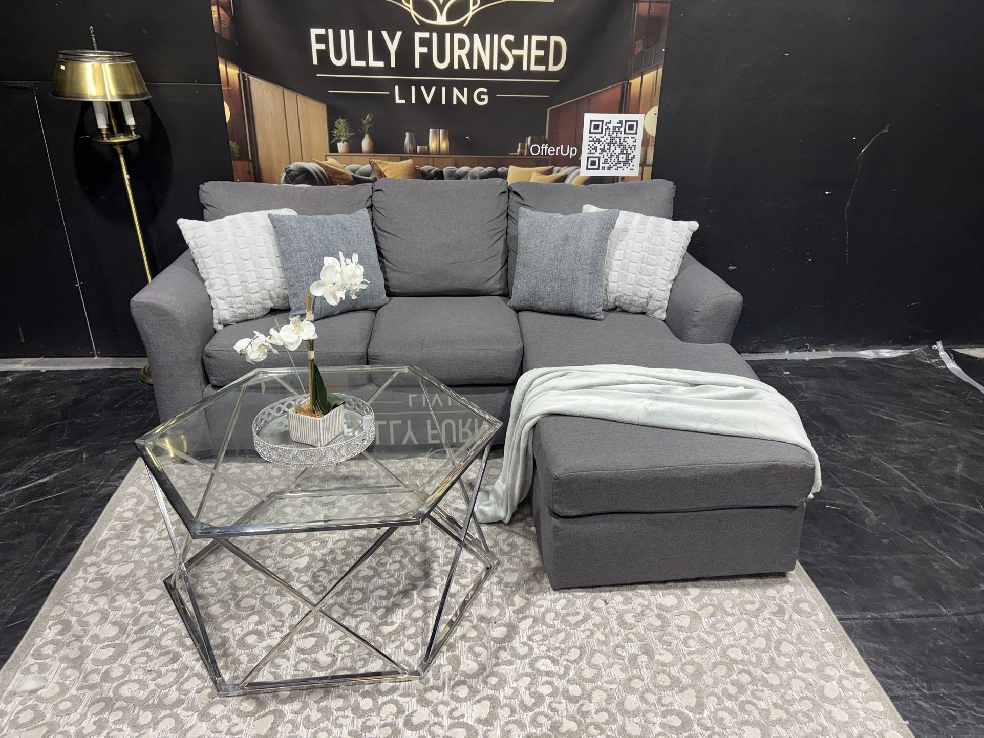 Sectional/couch/sofa, Grey, 84x64, Delivery Available 🚚 