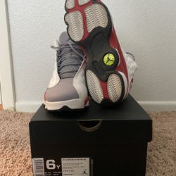 Jordan 13 Retro BG “Grey Toes” Sz. 6Y