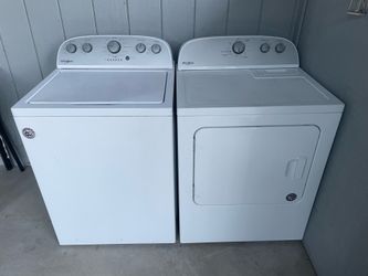 WASHER AND DRYER/LAVADORA Y SECADORA