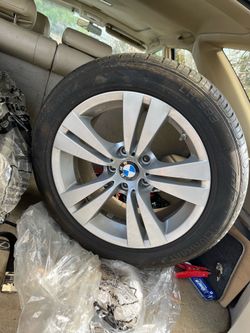 2 BMW 17s Rims & Tires