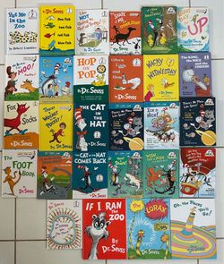 Dr. Suess books lot of 34