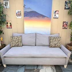 (Free Delivery 🚛🚚) Gray West Elm Couch