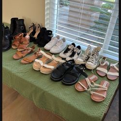 Used Women’s Shoes $20