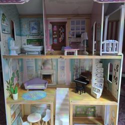 Dollhouse + Toys