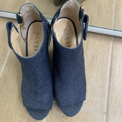 Guess Wedges/heels Size 7