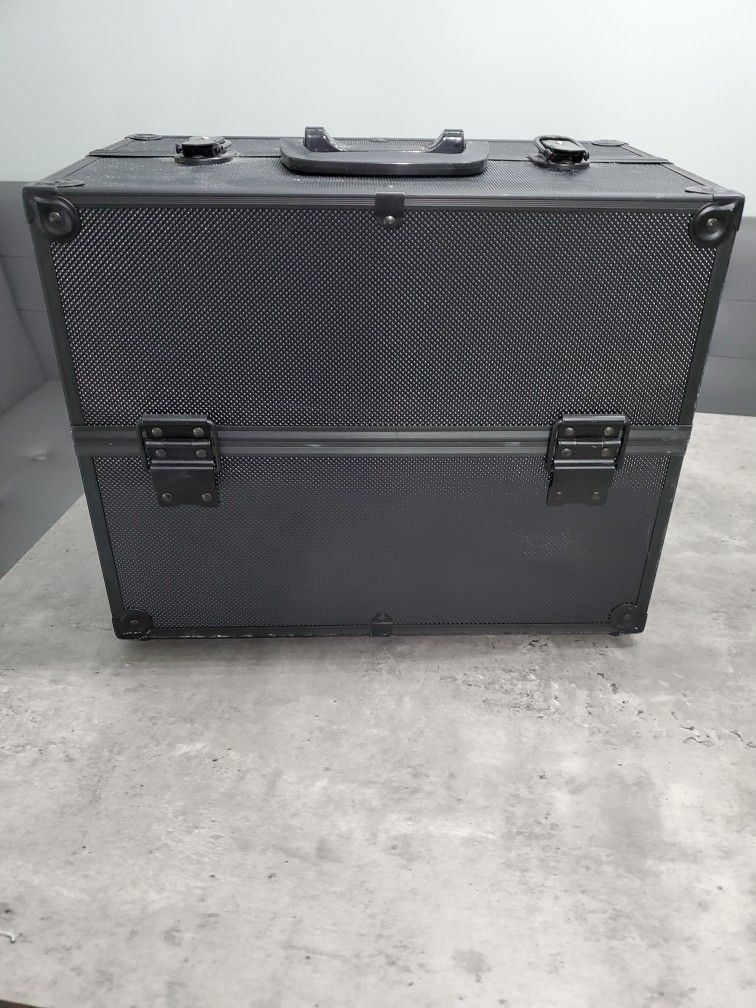 Multi-level Storage Case