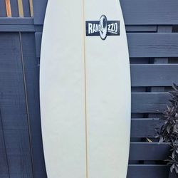 5'10 Randazzo Surfboard - 32L