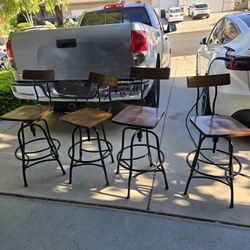 4 Adjustable Height Stools