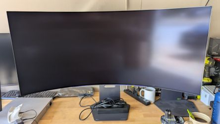 LG 45GX900A-B 45" Gaming monitor.