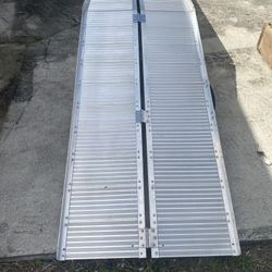 Aluminum ramp for disabled person