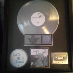 Juice world lucid dreams platinum plaque