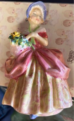 Royal Doulton Style Porcelain Lady Figurine