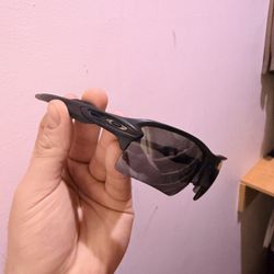 Oakley men’s Sunglasses OO9188