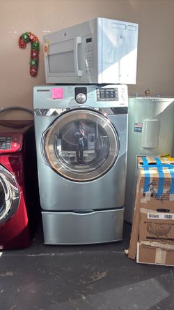 Nice like new Samsung gas dryer