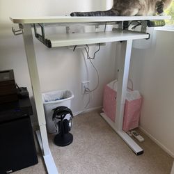Adjustable Height desk With Keyboard And Cable Tray