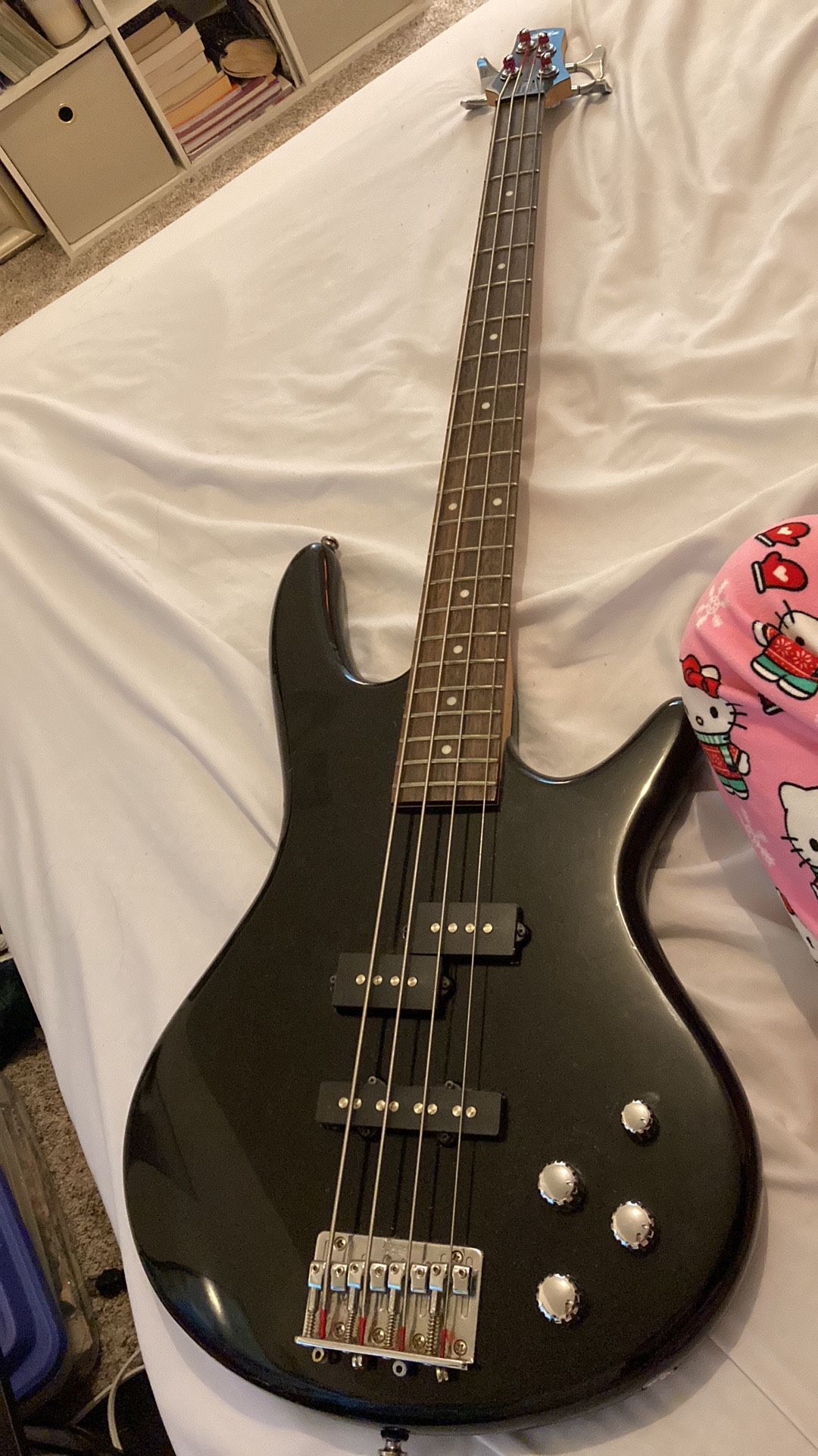 black bass guitar
