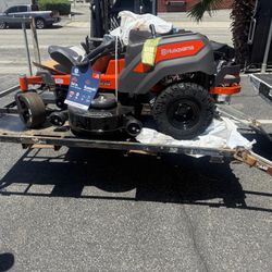 Husqvarna Z254F 54 in., 24 hp Zero-Turn Mower, Kawasaki V-Twin Engine, Hydrostatic Transmission new $3600 firm