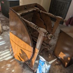 Vintage Wood Drop Leaf Dining Kitchen Table 