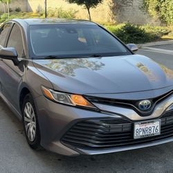 2020 Toyota Camry Hybrid