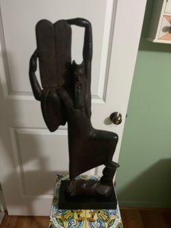 Bronz statue Austin is the Artist 1978