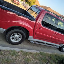 Ford Explorer Sport Trac