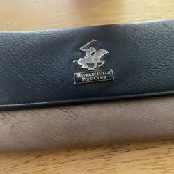 Beverly. Hills. Polo Club Wallet.$4. Pick Up Only.