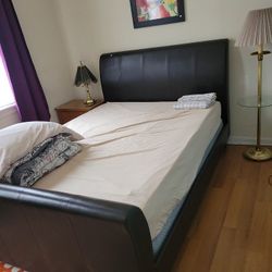 Full Size Frame Mattress And Box Spring
