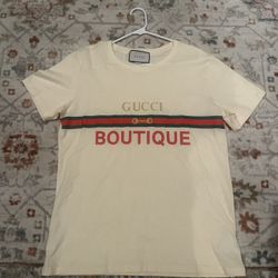 Gucci Boutique Print Tee 