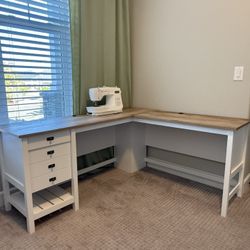 L Shaped Desk Computer Desk with Drawers. Office Desk.