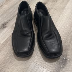 Bostonian Size 11 Good Condition Padded Comfortable 