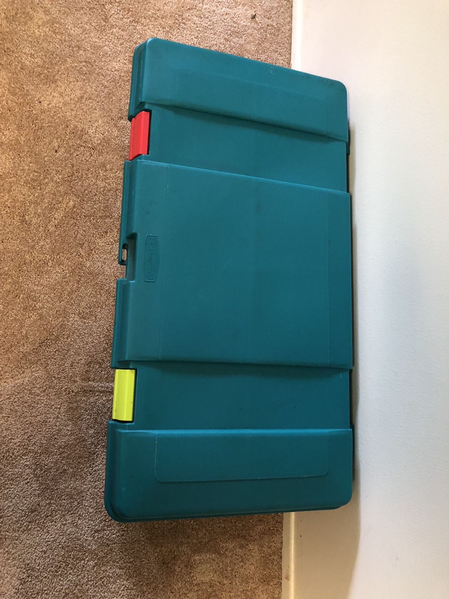 Rubbermaid Storage Container With Lids 36 Pieces Teal for Sale in Altamonte  Springs, FL - OfferUp