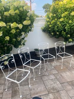 Glass table or chairs