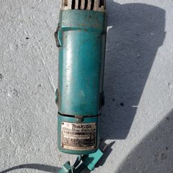 Makita 10mm Disc Grinder