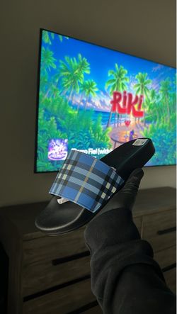 burberry slides