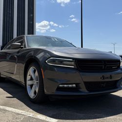 2018 Dodge Charger SXT Plus