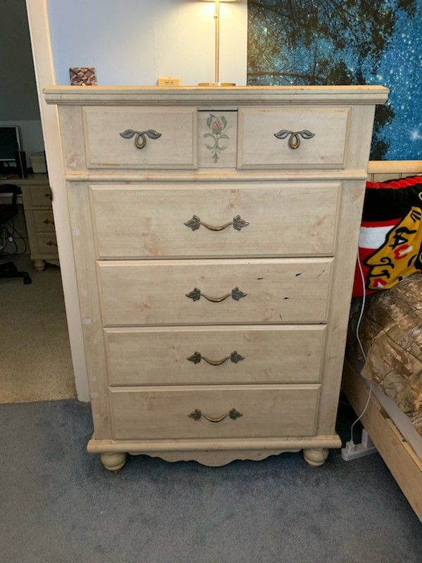 Bedroom set, cross posted, north riverside