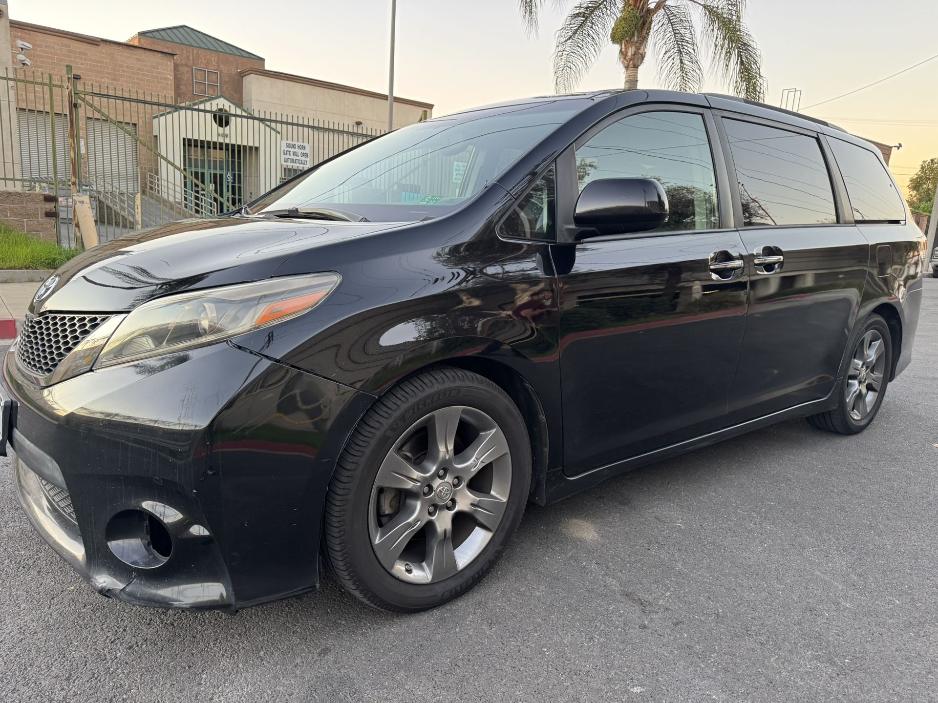 2015 Toyota Sienna