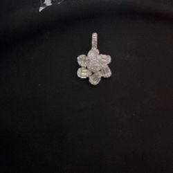 Women’s Pendant 