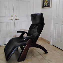Human Touch Perfect Chair Black Leather