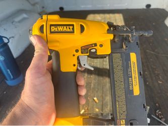 Dewalt 18 gauge nailer