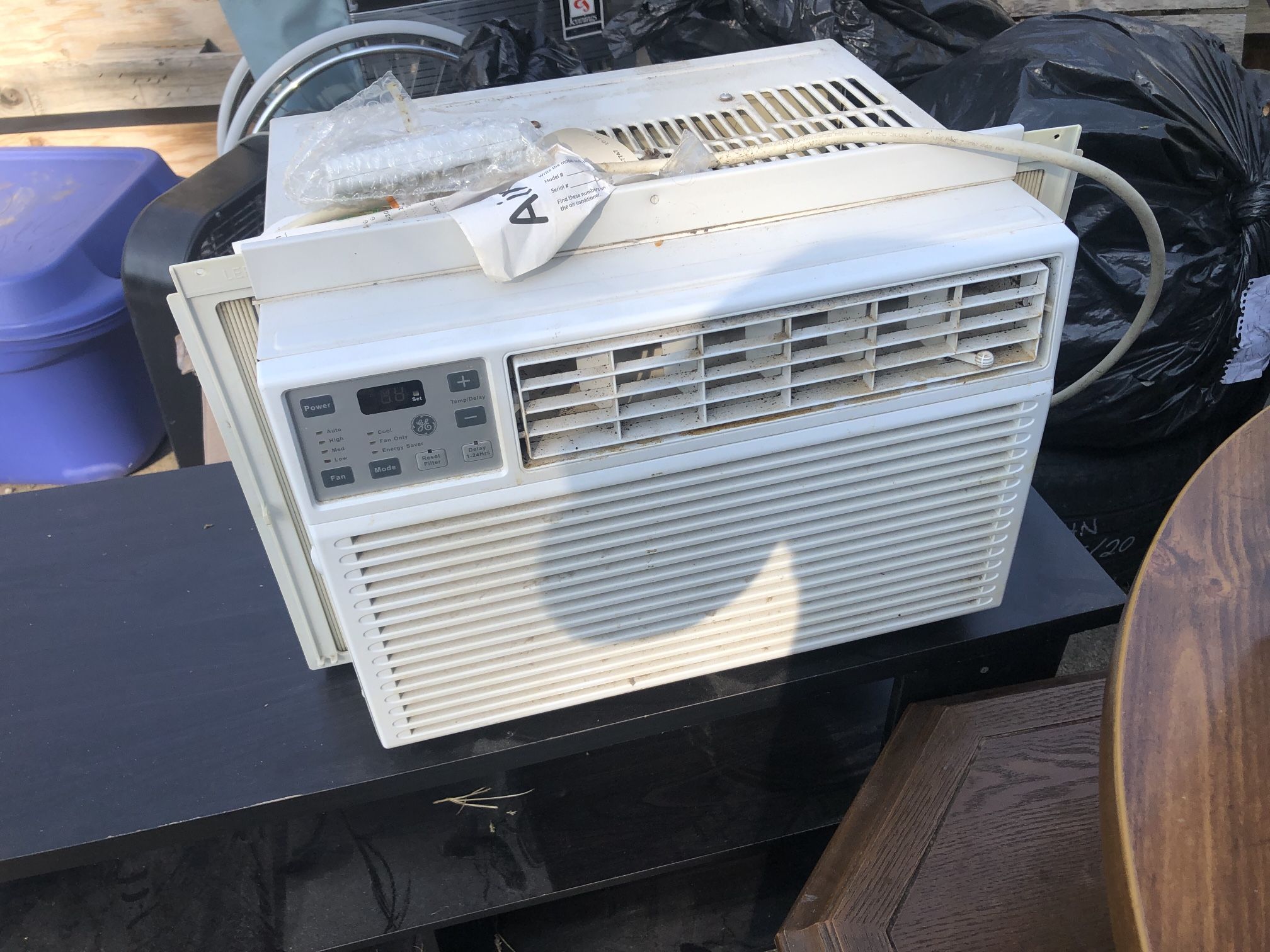 GE Window Air conditioner With Remote